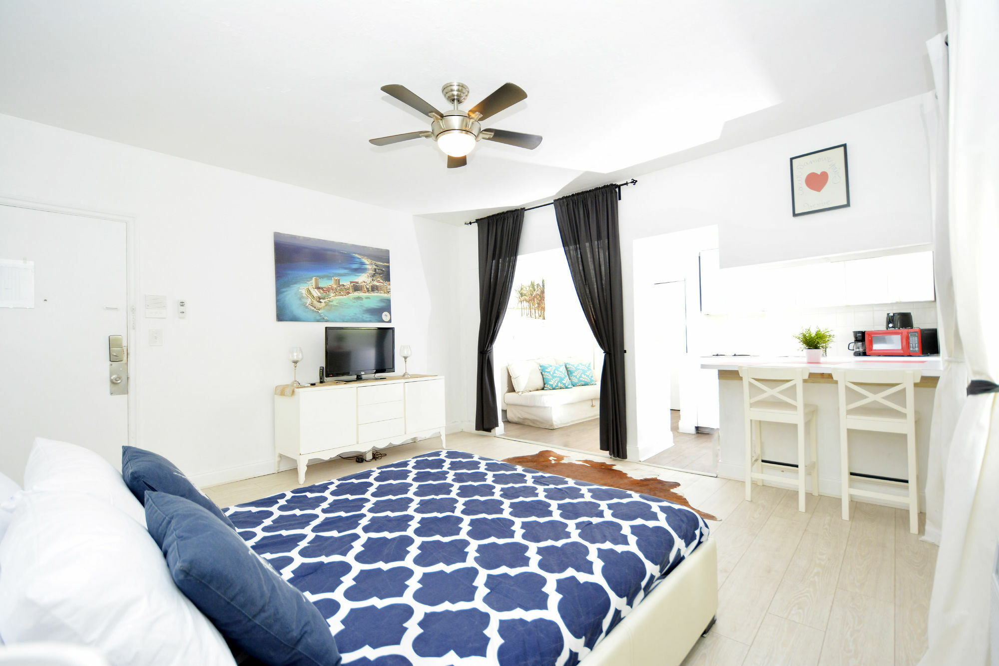 761 South Beach Apartments マイアミビーチ エクステリア 写真